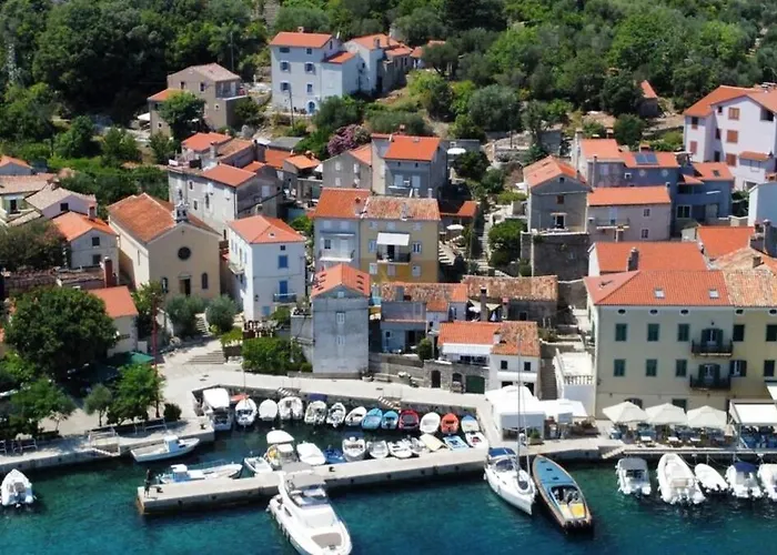 Blue Haven Apartment *